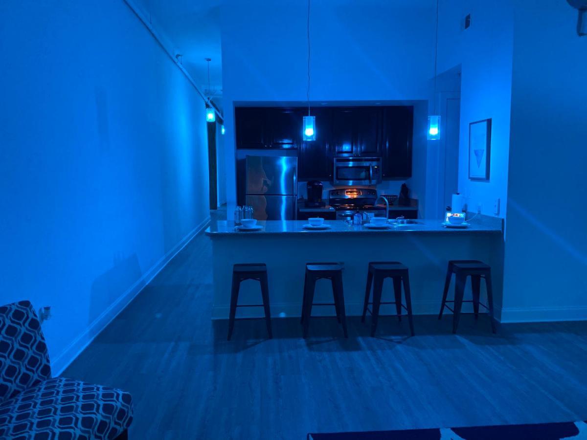 Industrial Smart Home Apartment In The Center Of Downtown Memphis Esterno foto